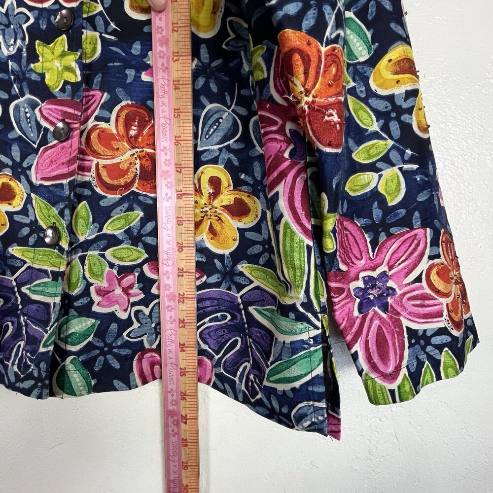Chico’s Design 100% Silk Slub Floral Beaded Jacket Blue Multicolor Size 1 - Picture 10 of 11